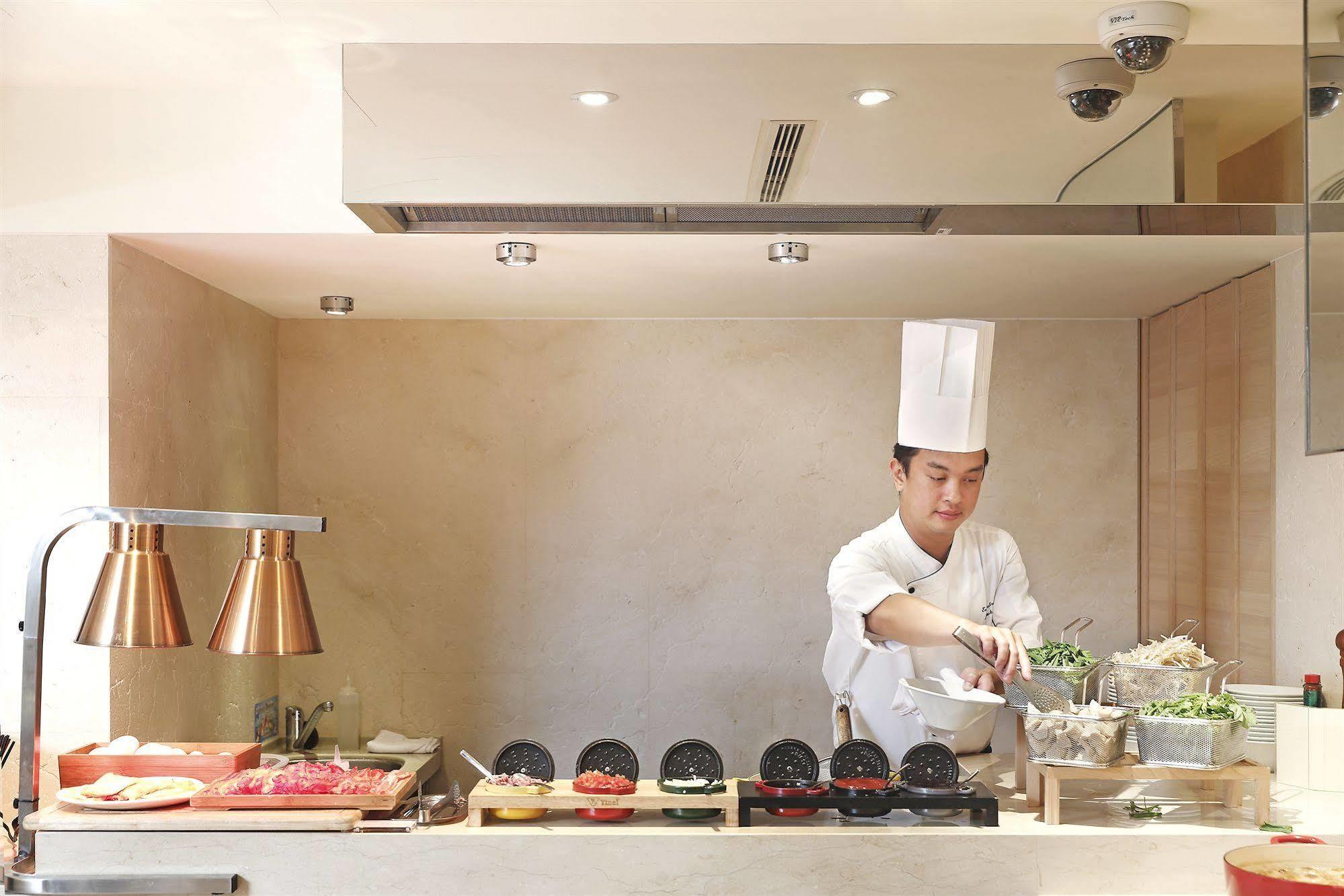 Hotel COZZI Minsheng Taipeh Exterior foto